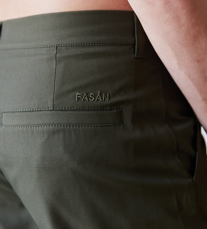 Fasán golf green chinos