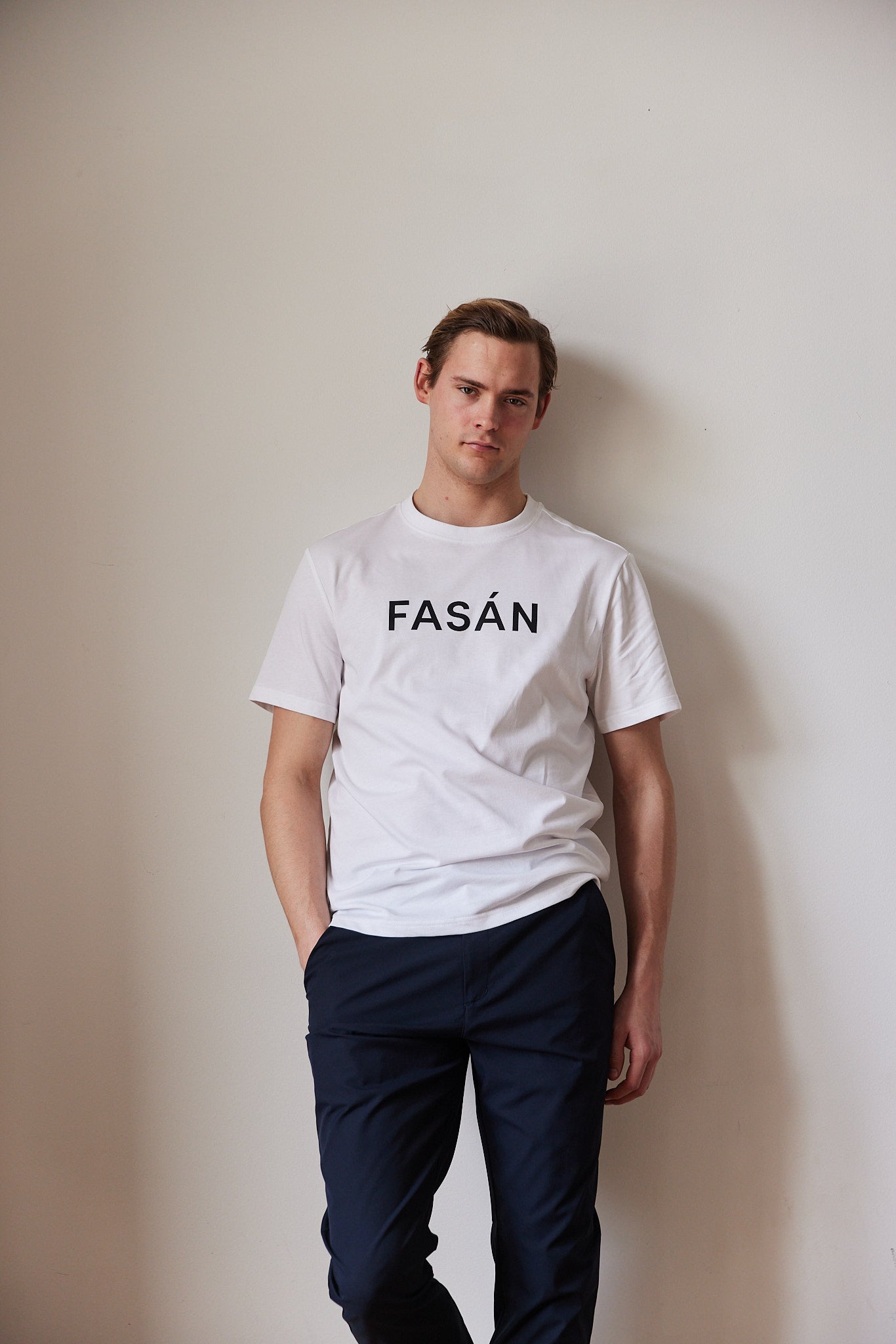 Fasán golf white t-shirt with big logo